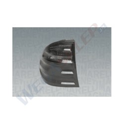 Lampa tylna wewnętrzna kier. biały z listwą Mercedes Benz Clase E (S210) Break 7/99  4/03 prawy