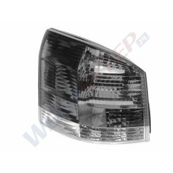 Lampa tylna czerwona Opel Signum Prawy LLF681