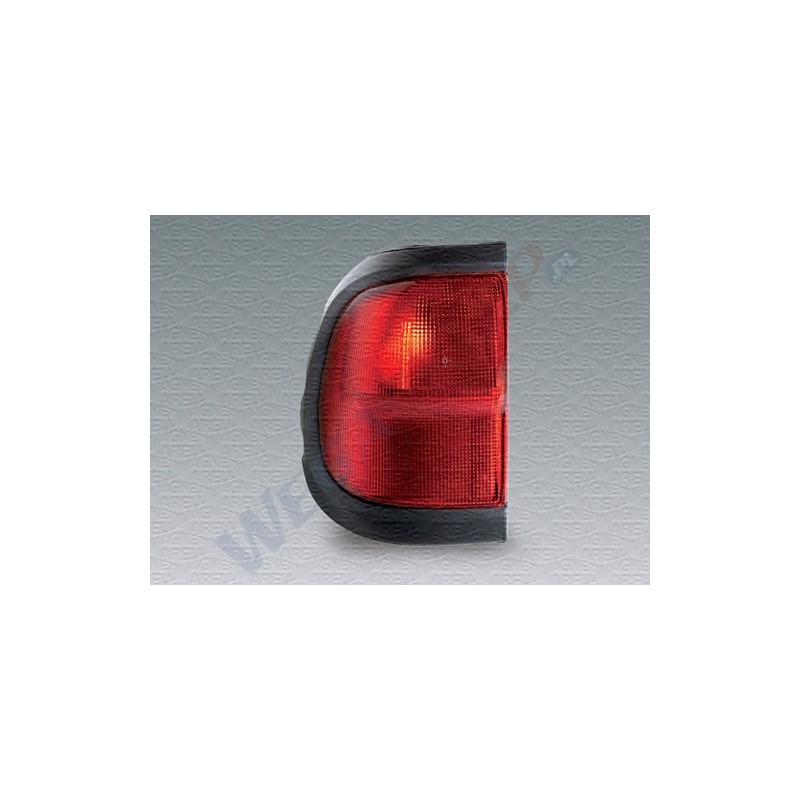 Lampa tylna stopu Nissan Terrano II Ry 09.1999 MM714098290439